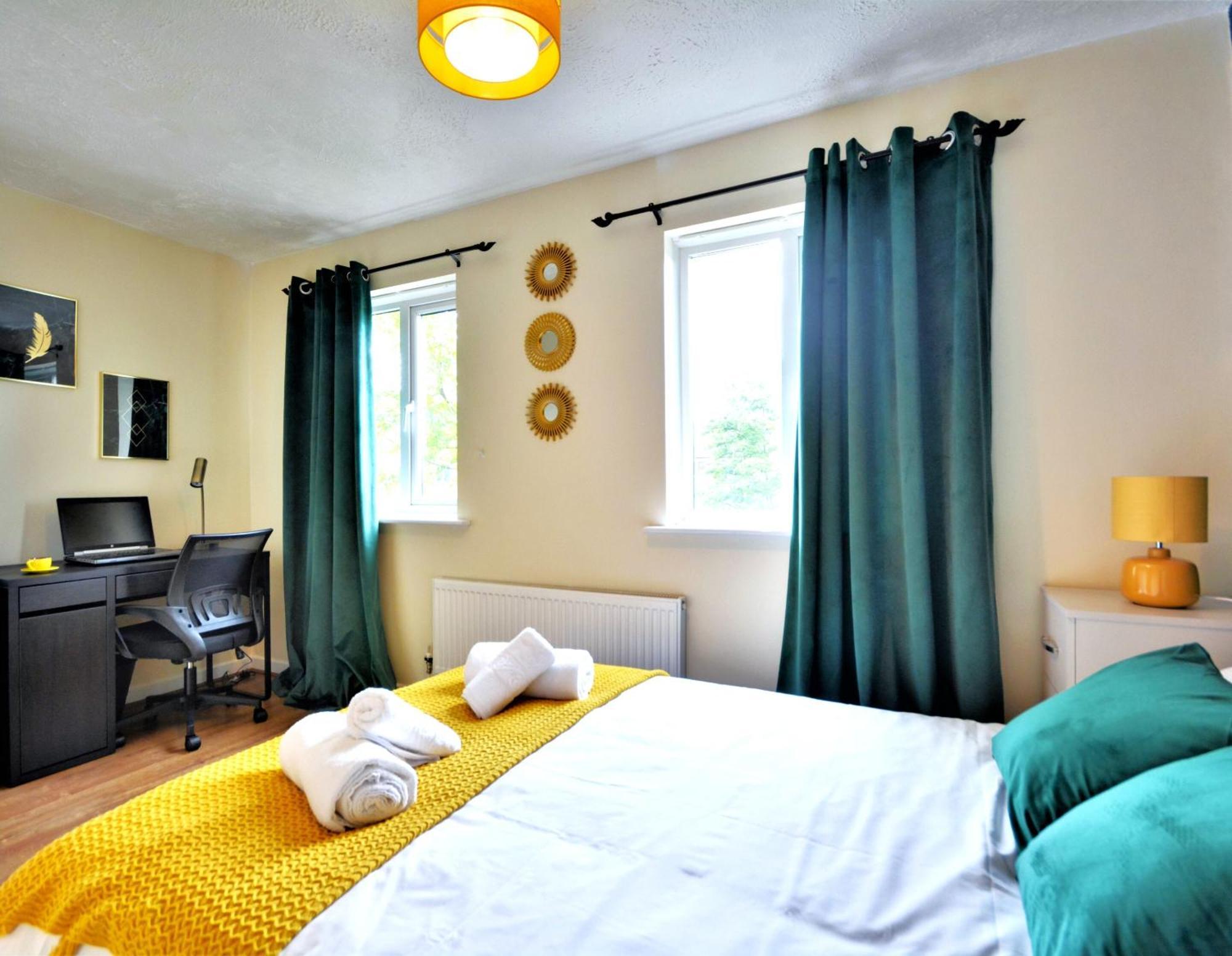 Manchester Townhouse By Bevolve - 4 Bedrooms - Free Parking Kültér fotó